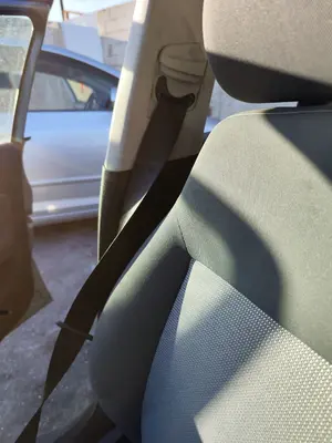 Foto de CINTURON SEGURIDAD DELANTERO DERECHO SEAT CORDOBA BERLINA (6L2) 1.4 16V (75 CV / 55 KW) referencia 6L4857706L RAA