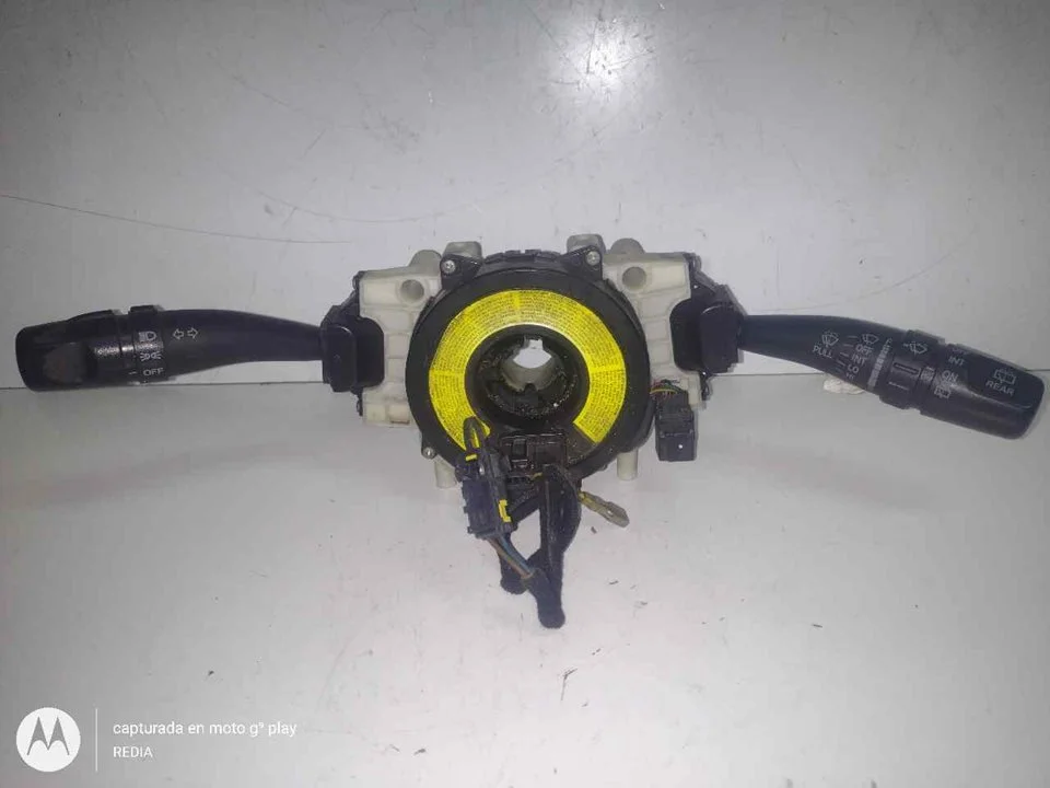 Foto de MANDO MULTIFUNCION HYUNDAI SANTA FE (SM) 2.0 CRDi CAT (113 CV / 83 KW) referencia 51014B