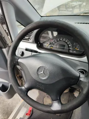 Foto de AIRBAG DELANTERO IZQUIERDO MERCEDES-BENZ VIANO (639) 2.1 CDI CAT (150 CV / 110 KW)