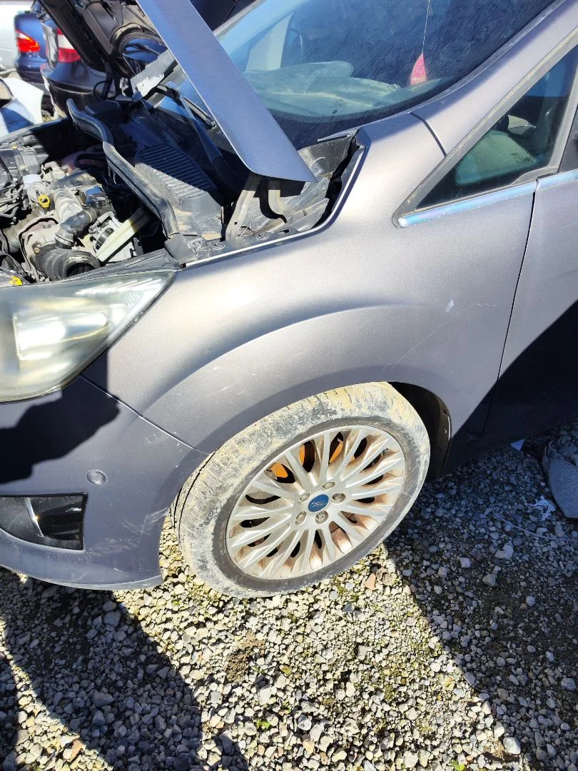 Foto de ALETA DELANTERA IZQUIERDA FORD C-MAX (CB7) 1.6 TDCi CAT (116 CV / 85 KW)