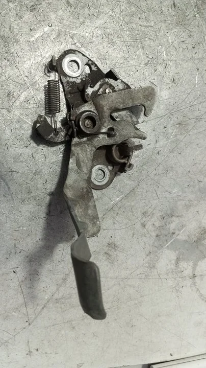 Foto de CERRADURA CAPO CITROEN XSARA PICASSO 1.6 16V HDi (90 CV / 66 KW) referencia 9635742080