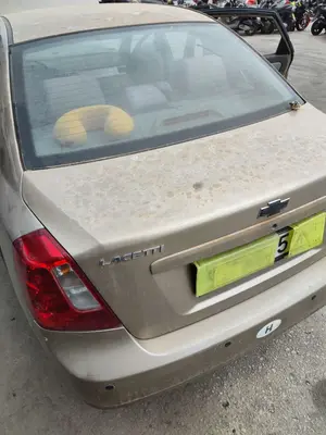 Foto de PORTON TRASERO CHEVROLET LACETTI 1.6 CAT (109 CV / 80 KW) referencia 96474985 foto 3