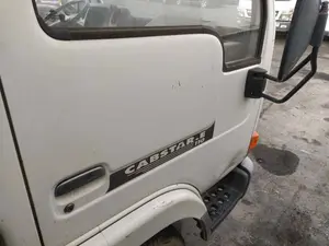 Foto de PUERTA DELANTERA DERECHA NISSAN CABSTAR E 3.0 Diesel (120 CV / 88 KW) foto 2
