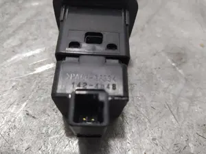 Foto de INTERRUPTOR TOYOTA COROLLA (E12) 1.6 16V (110 CV / 81 KW) referencia 1424E48 foto 2