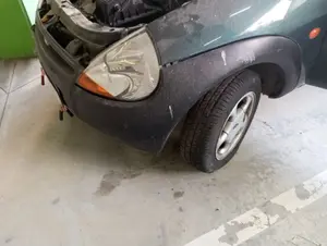 Foto de PARAGOLPES DELANTERO FORD KA (CCQ) 1.3 CAT (50 CV / 37 KW)