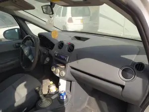 Foto de CENTRALITA AIRBAG MITSUBISHI COLT CZ3 BERL. 5 (Z30A) 1.1 CAT (75 CV / 55 KW) referencia MR587757