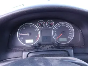 Foto de CUADRO INSTRUMENTOS VOLKSWAGEN PASSAT BERLINA (3B3) 1.9 TDI (131 CV / 96 KW)