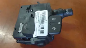 Foto de MANDO MULTIFUNCION RENAULT CLIO III 1.5 dCi Diesel CAT (86 CV / 63 KW) referencia 88103003506 foto 4