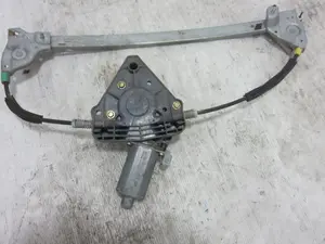 Foto de ELEVALUNAS TRASERO IZQUIERDO PEUGEOT 406 BERLINA (S1/S2) 3.0 V6 24V CAT (190 CV / 140 KW) referencia 0130821779