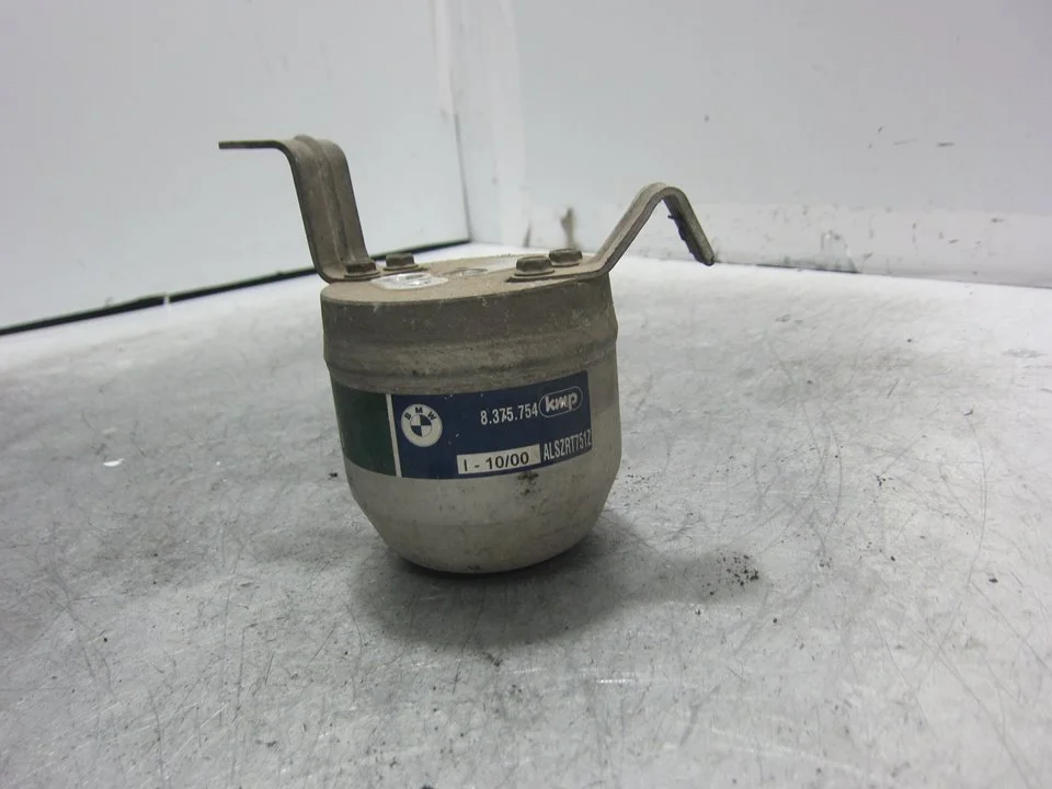 Foto de FILTRO SECANTE AIRE ACONDICIONADO BMW SERIE 3 COMPACTO (E36) 1.9 CAT (105 CV / 77 KW) referencia 8375754