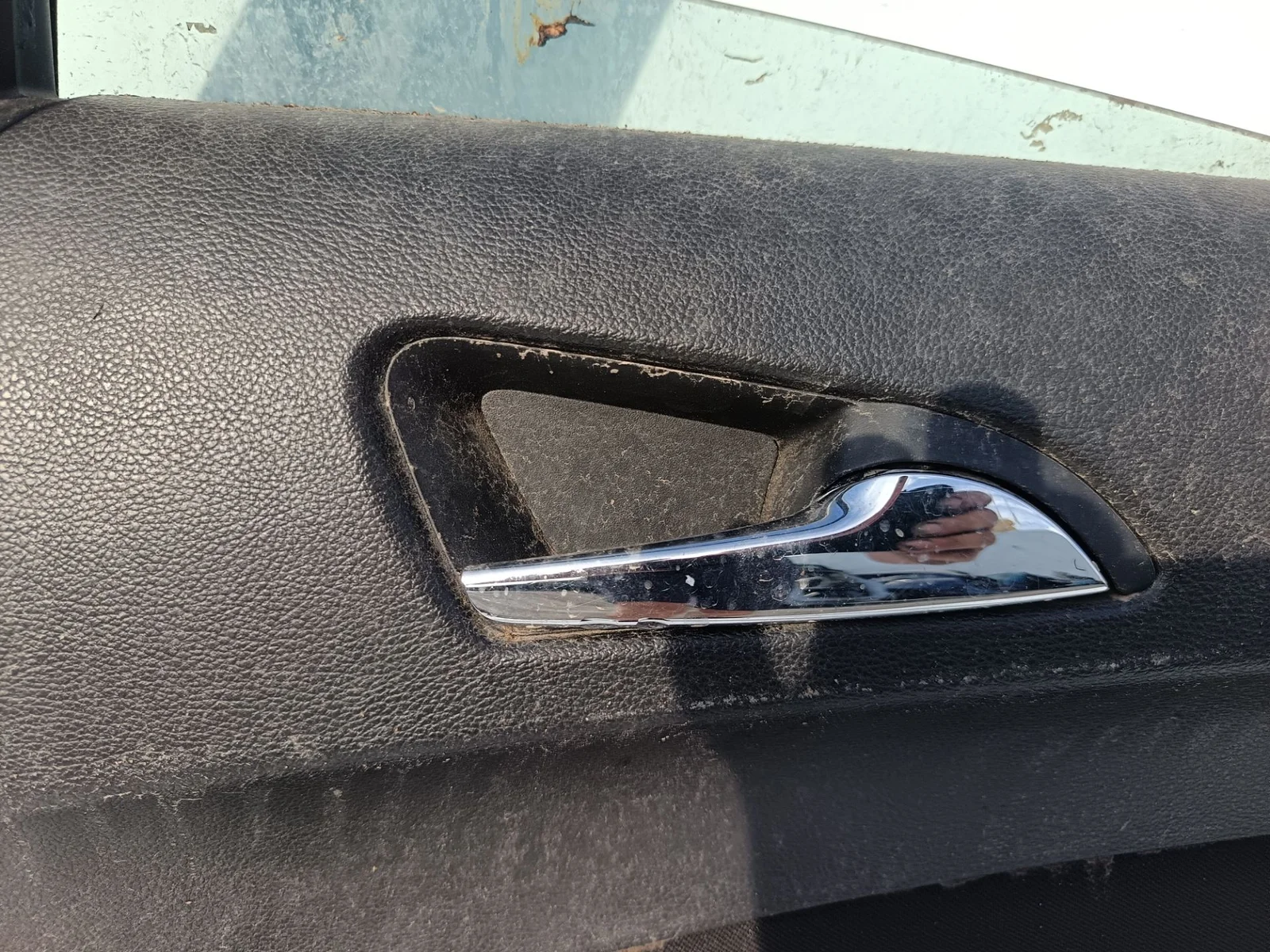Foto de MANETA INTERIOR TRASERA DERECHA OPEL ASTRA J BERLINA 5P 1.7 16V CDTI (110 CV / 81 KW)