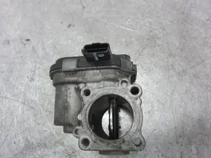 Foto de CAJA MARIPOSA PEUGEOT 207 1.4 HDi FAP (68 CV / 50 KW) referencia 28098656 foto 2