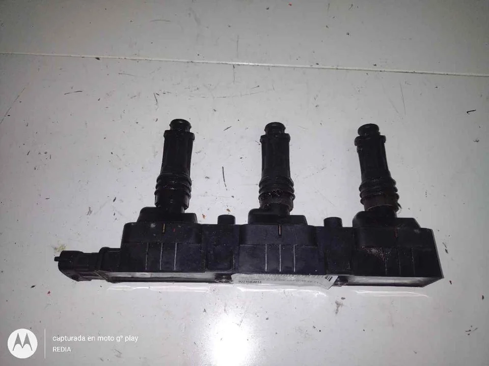Foto de BOBINA ENCENDIDO OPEL CORSA C referencia 0221503014