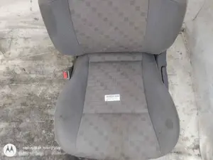 Foto de ASIENTO DELANTERO IZQUIERDO FORD TOURNEO CONNECT (TC7) 1.8 TDCi CAT (75 CV / 55 KW) foto 9