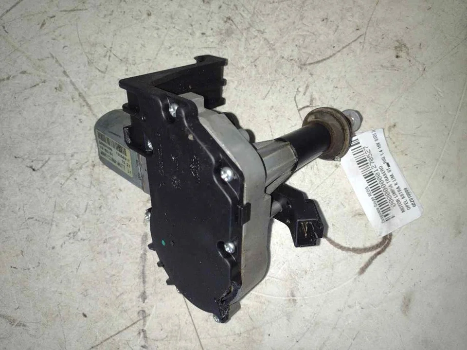 Foto de MOTOR LIMPIA TRASERO OPEL ASTRA K BERLINA 5P referencia 60Z010009
