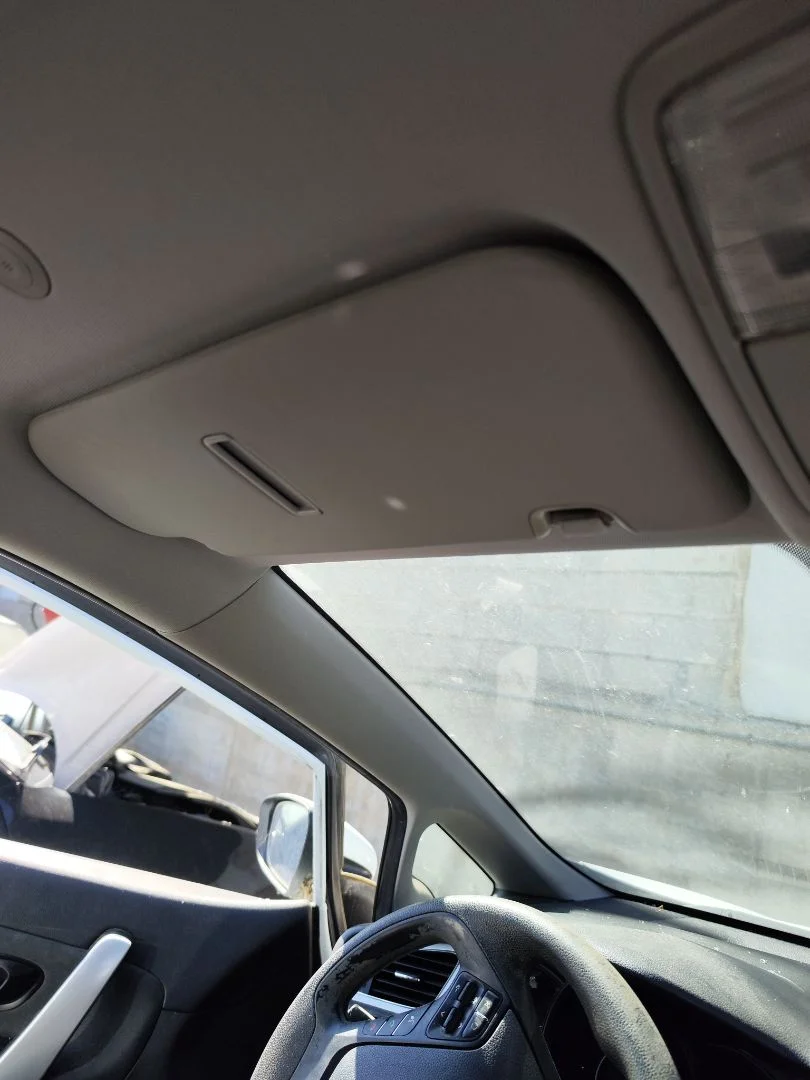 Foto de PARASOL IZQUIERDO KIA CEED (JD) 1.4 CAT (99 CV / 73 KW)