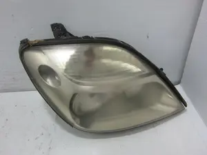 Foto de FARO DERECHO RENAULT SCENIC RX4 (JA0) 2.0 16V (139 CV / 102 KW) referencia 7700432097 foto 2