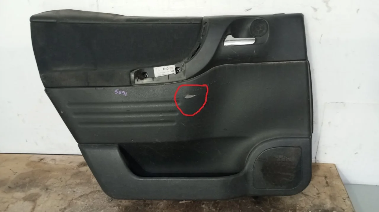 Foto de GUARNECIDO PUERTA TRASERA IZQUIERDA OPEL ZAFIRA A 2.0 DTI (101 CV / 74 KW) referencia 009100389