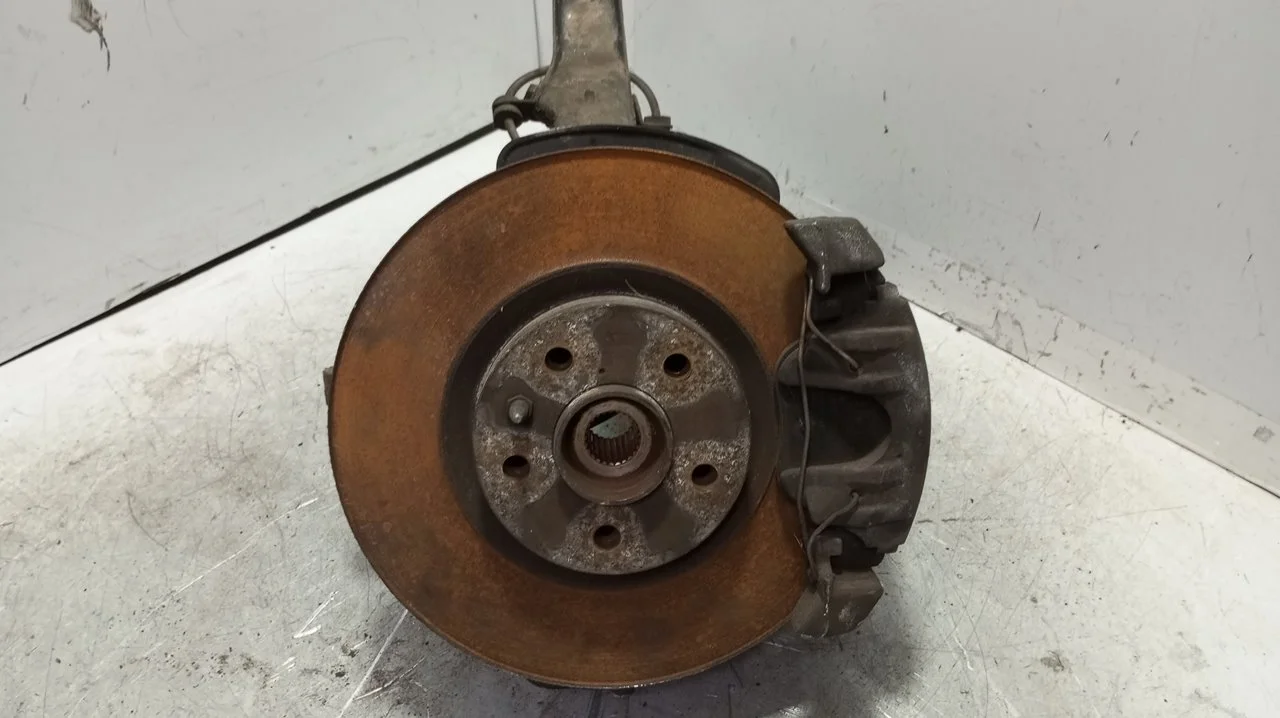 Foto de DISCO DE FRENO DELANTERO DERECHO ALFA ROMEO 147 (190) 1.6 16V CAT (105 CV / 77 KW) referencia 1469261