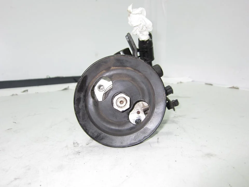 Foto de BOMBA DIRECCION HYUNDAI ATOS (MX) referencia YST8