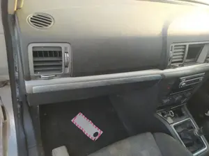 Foto de AIRBAG DELANTERO IZQUIERDO OPEL VECTRA C CARAVAN 2.2 16V CAT (Z 22 YH / LCH) (155 CV / 114 KW) referencia 13110699