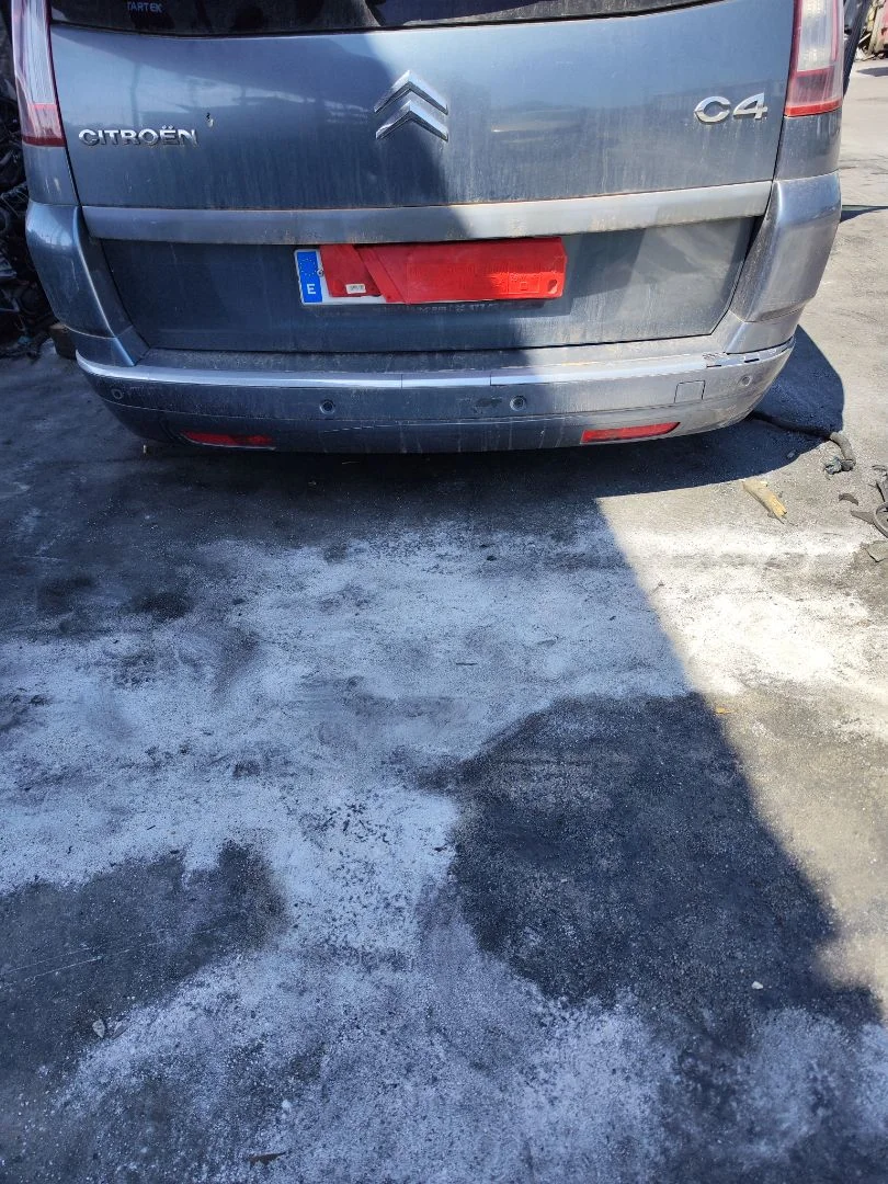 Foto de PARAGOLPES TRASERO CITROEN GRAND C4 PICASSO 1.6 16V HDi FAP (109 CV / 80 KW)