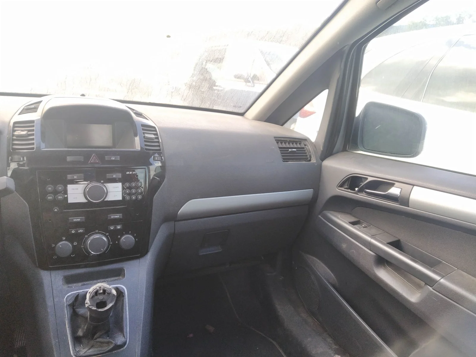 Foto de RESISTENCIA CALEFACCION OPEL ZAFIRA B 1.7 16V CDTI (110 CV / 81 KW) referencia 39090003