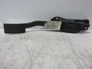 Foto de POTENCIOMETRO PEDAL FORD FOCUS SPORTBREAK (CB8) 1.6 TDCi CAT (95 CV / 70 KW) referencia 17388800