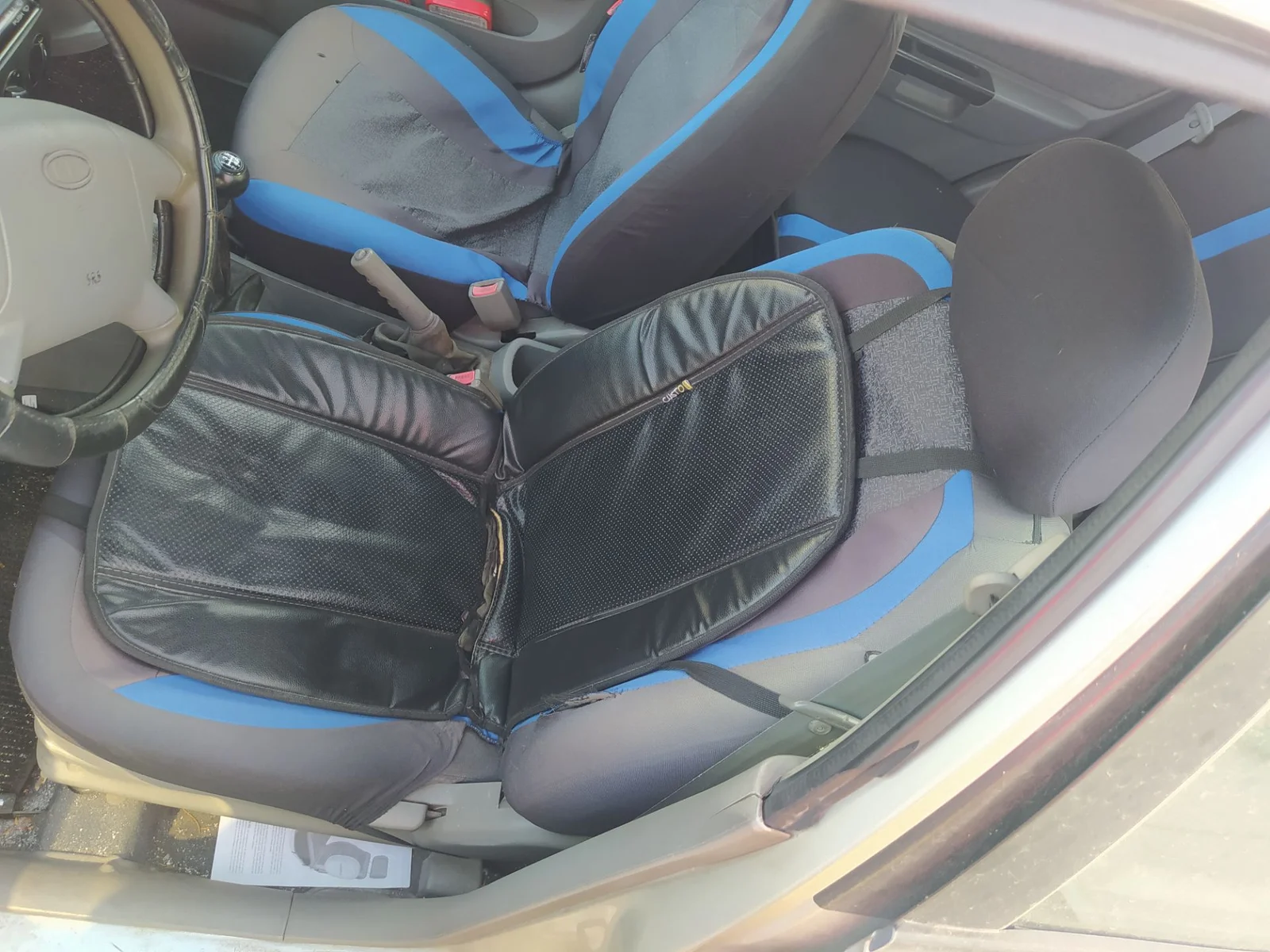 Foto de ASIENTO DELANTERO IZQUIERDO KIA RIO (BC) 1.3 CAT (75 CV / 55 KW) referencia 88001FD771090