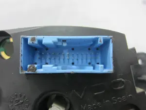 Foto de PANTALLA MULTIFUNCION CITROEN XSARA BERLINA 1.6 16V CAT (NFU / TU5JP4) (109 CV / 80 KW) referencia PSA965166380 foto 4