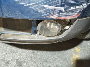Foto de FARO ANTINIEBLA IZQUIERDO AUDI A4 BERLINA (8E)