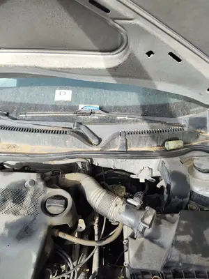 Foto de BRAZO LIMPIA DELANTERO IZQUIERDO SEAT LEON (1M1) 1.6  (101 CV / 74 KW) referencia 1M1955409B