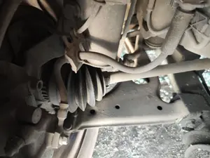Foto de BIELETA ESTABILIZADORA DELANTERA IZQUIERDA OPEL VECTRA B BERLINA 2.0 DTI (101 CV / 74 KW) referencia 90496116