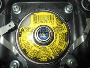 Foto de AIRBAG DELANTERO IZQUIERDO CITROEN DS3 1.6 e-HDi FAP (92 CV / 68 KW) referencia 96718893ZD foto 6
