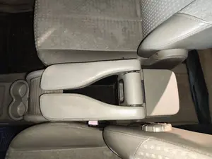 Foto de CONSOLA CENTRAL RENAULT SCENIC II (JM) 1.9 dCi Diesel (120 CV / 88 KW)