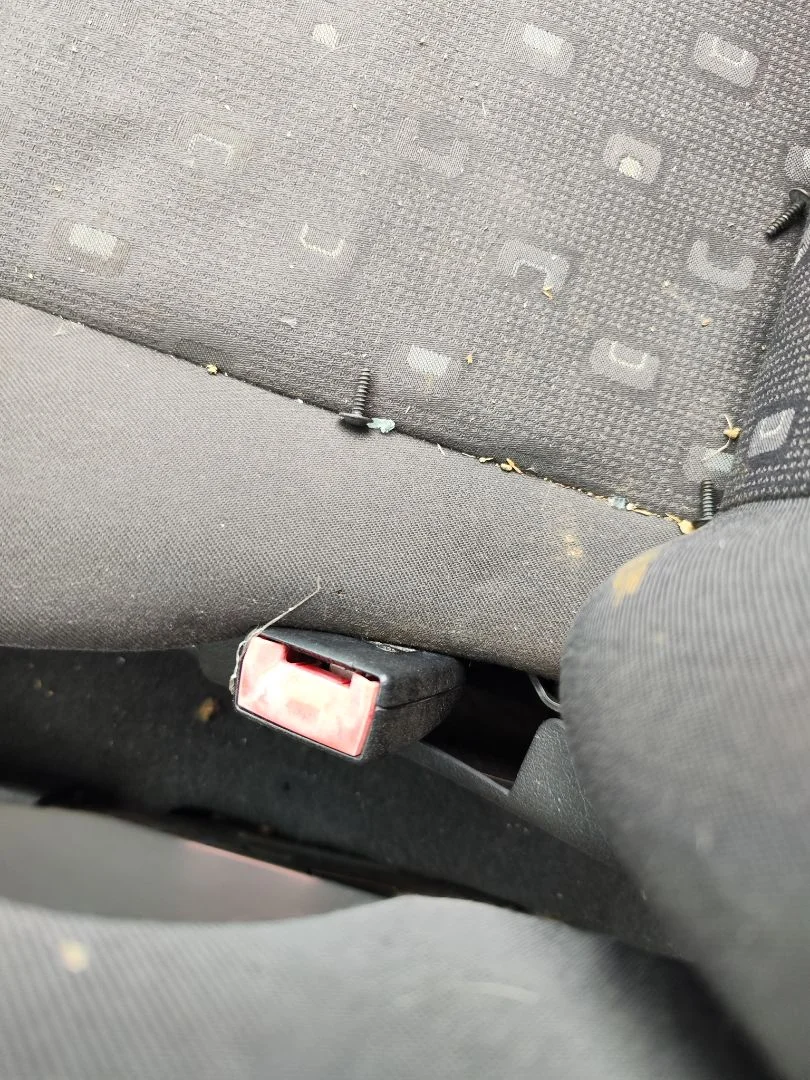 Foto de ENGANCHE CINTURON DELANTERO DERECHO VOLKSWAGEN SHARAN (7M6/7M9) 1.9 TDI (116 CV / 85 KW)