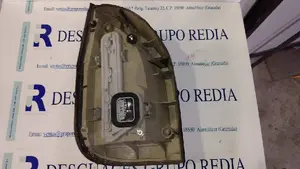 Foto de PILOTO TRASERO DERECHO OPEL ZAFIRA A referencia 62281 foto 2