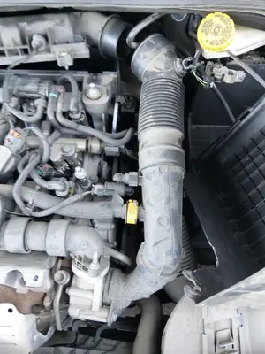 Foto de TUBO CITROEN C4 CACTUS 1.2 12V VTi (82 CV / 60 KW)