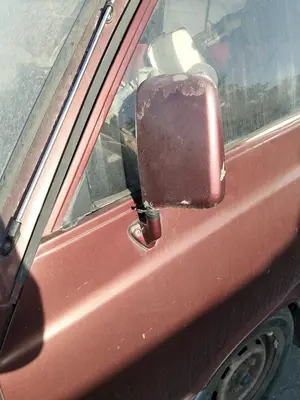 Foto de RETROVISOR IZQUIERDO NISSAN VANETTE (C220) 2.0 Diesel (67 CV / 49 KW)