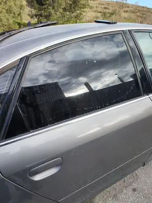 Foto de LUNA TRASERA IZQUIERDA AUDI A6 BERLINA (4B2) 2.4 V6 30V (165 CV / 121 KW)