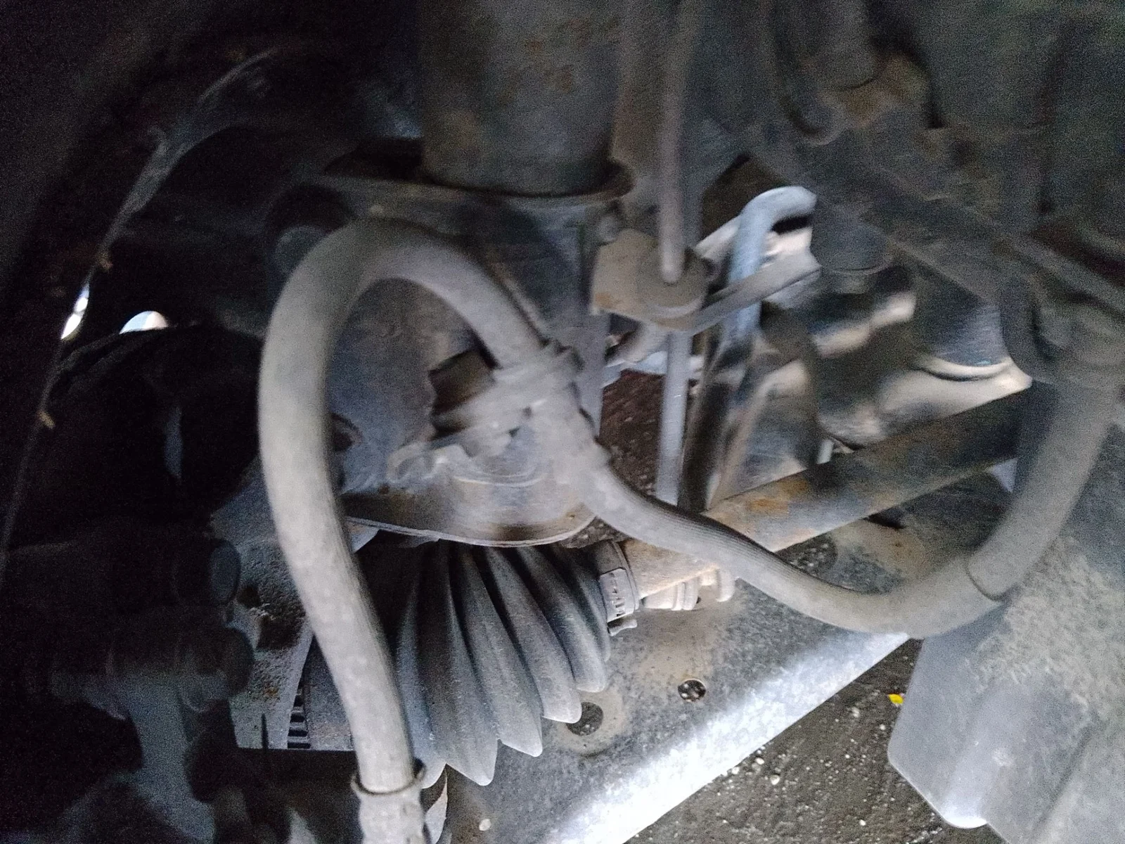Foto de BRAZO SUSPENSION DELANTERO DERECHO SUZUKI ALTO (AMF310) 1.0 12V CAT (68 CV / 50 KW)