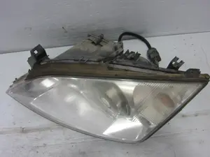 Foto de FARO IZQUIERDO FORD MONDEO BERLINA (GE) 3.0 V6 24V CAT (226 CV / 166 KW) referencia 1305239172 foto 7