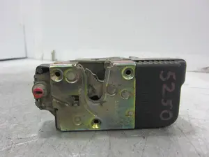 Foto de CERRADURA PUERTA TRASERA DERECHA CITROEN XANTIA BERLINA 2.0 HDi (109 CV / 80 KW) referencia 913884