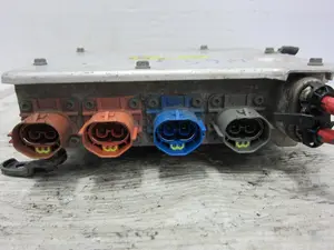 Foto de NO IDENTIFICADO TESLA MODEL S eléctrico 270 kW (367 CV / 270 KW) referencia 102884300 foto 3