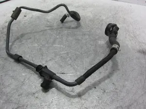 Foto de TUBO PORSCHE MACAN (95BA) referencia 06K121132 foto 1