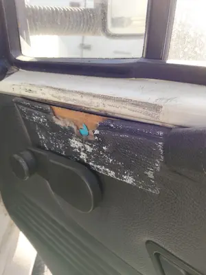 Foto de GUARNECIDO PUERTA DELANTERA DERECHA FIAT DUCATO I BUS foto 2