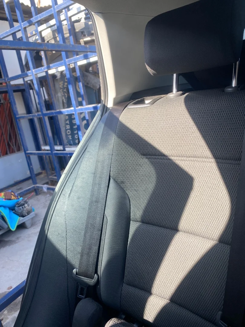 Foto de CINTURON SEGURIDAD TRASERO DERECHO VOLKSWAGEN GOLF VII (5G1/BE1) 1.4 16V TSI (122 CV / 90 KW)