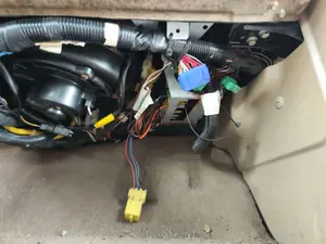 Foto de CENTRALITA MOTOR UCE LAND ROVER DISCOVERY (LT) 4.0 V8 CAT (185 CV / 136 KW)