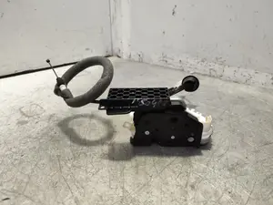 Foto de CERRADURA PUERTA DELANTERA IZQUIERDA PORSCHE MACAN (95BA) referencia 8J1837015E