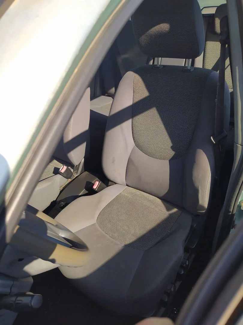 Foto de ASIDERO TECHO DELANTERO IZQUIERDO HYUNDAI MATRIX (FC) 1.5 CRDi CAT (102 CV / 75 KW)